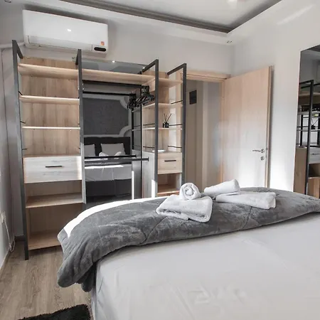 Aristotelous Elysian House *